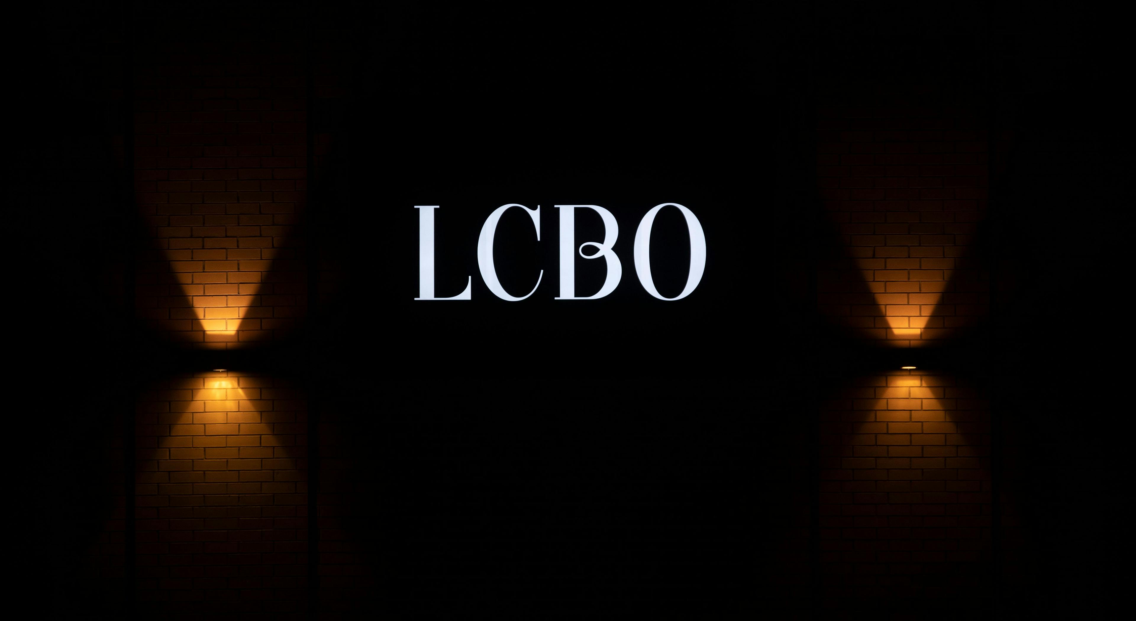 Ford calls for return of free paper bags at LCBO