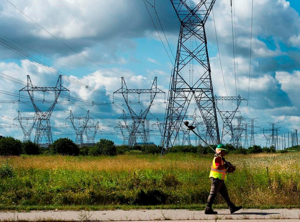 Ontario plans to speed up new home connections to electricity grid