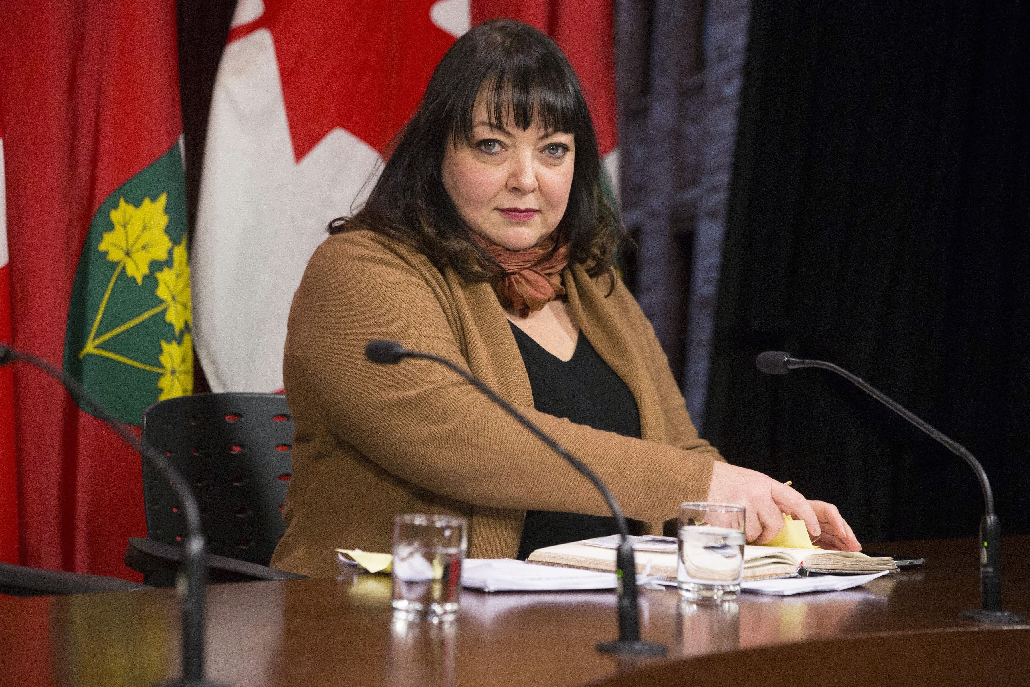 New report accuses province of prioritizing private clinics over public hospitals