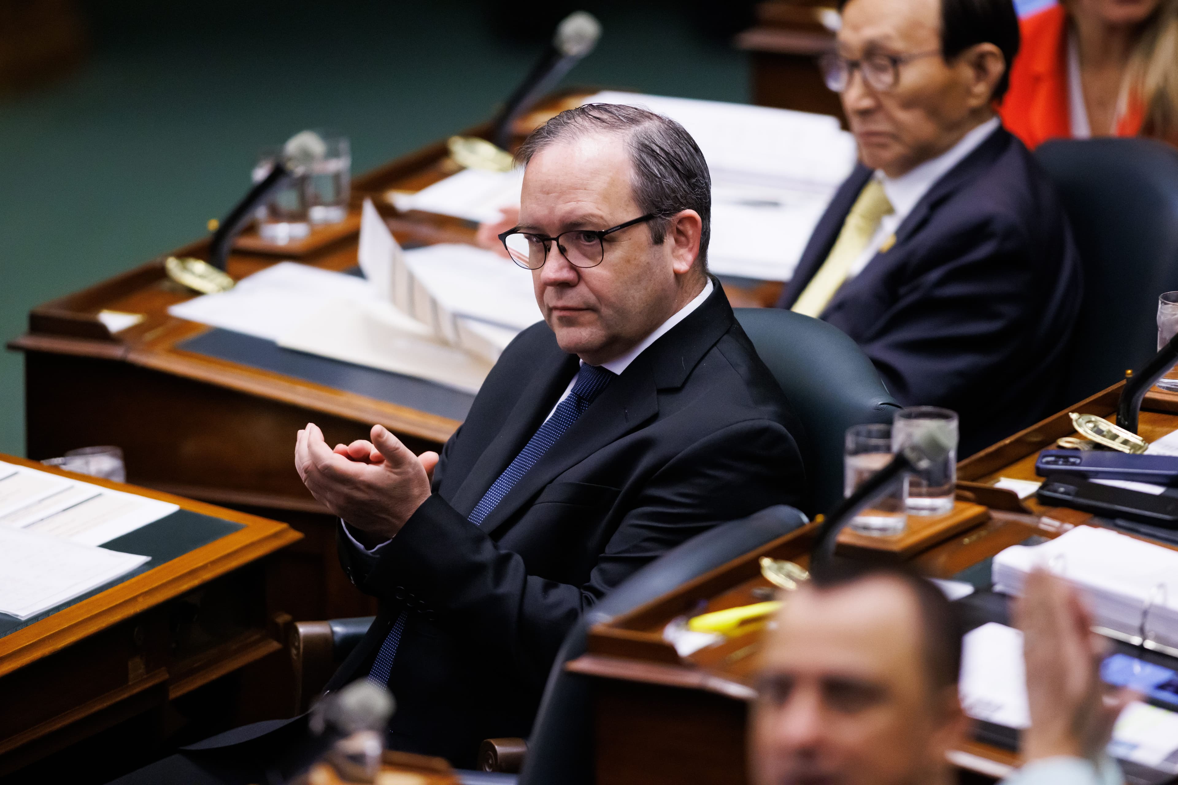 Ontario proposes new enforcement powers to crack down on illegal cannabis retailers ahead of Fall session