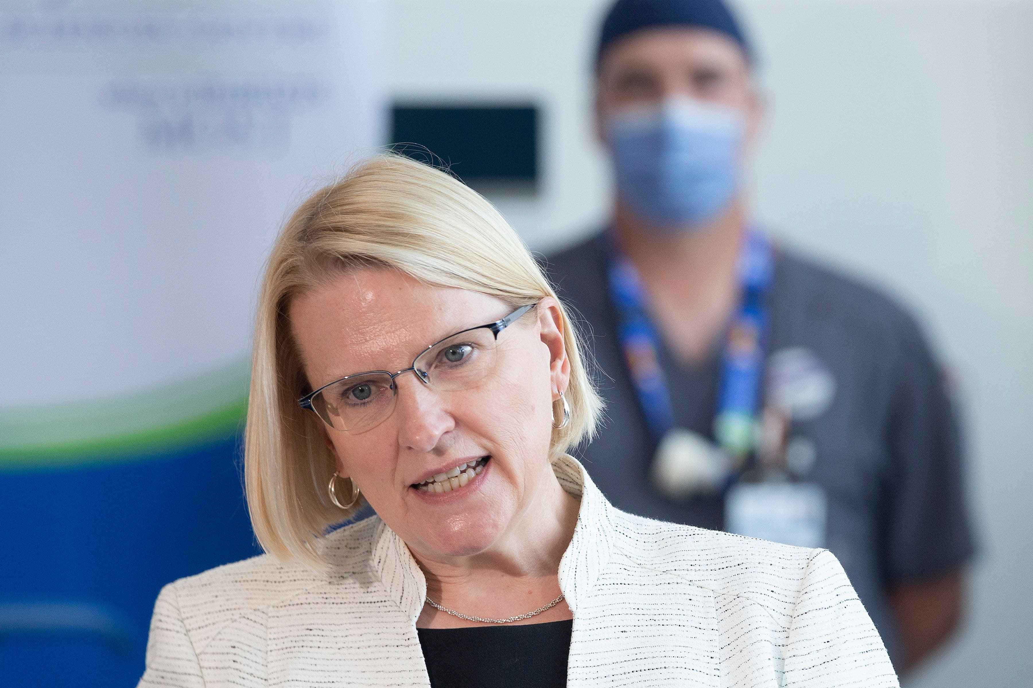 OMA warns about the risks of pharmacists's scope expansion