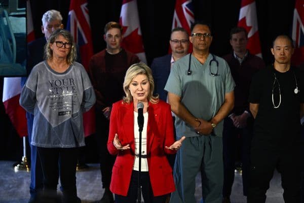 Crombie 'proud' of Liberal candidates despite various controversies