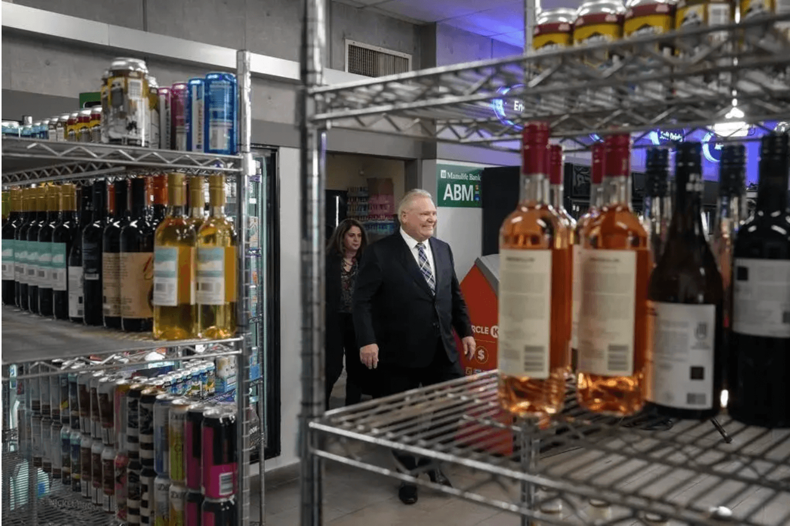 Cottages, Coolers, and Corner Stores: Why Ontario’s Beverage Alcohol Rules Just Make Sense