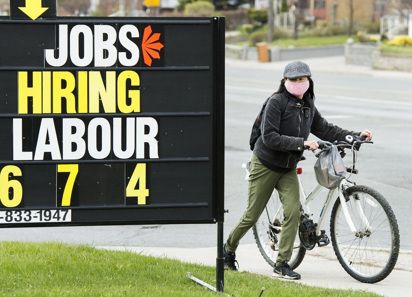 Ontario to ban Canadian work experience requirement in job postings