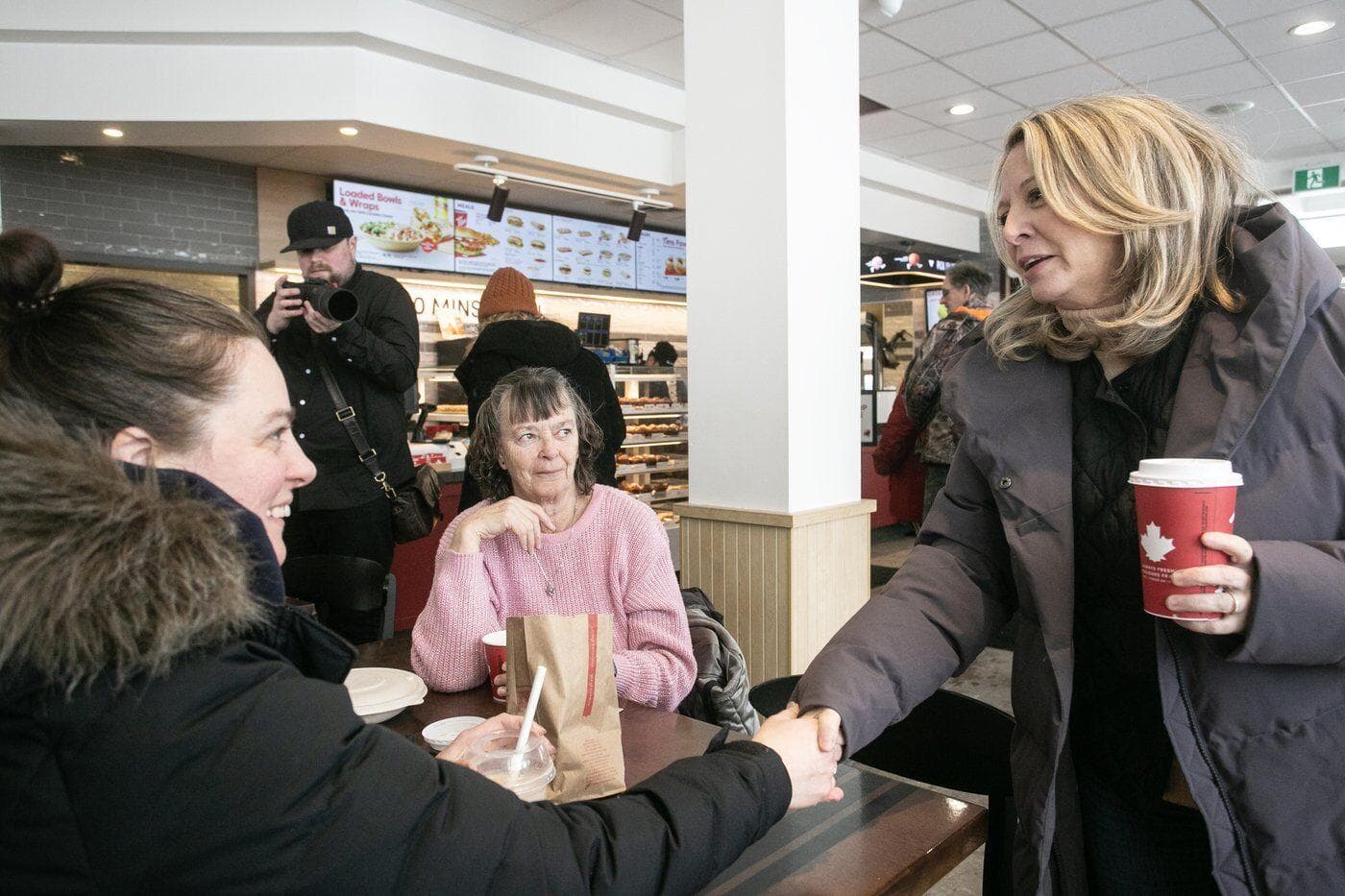 Ontario NDP pledges monthly grocery rebate for low and middle-income households