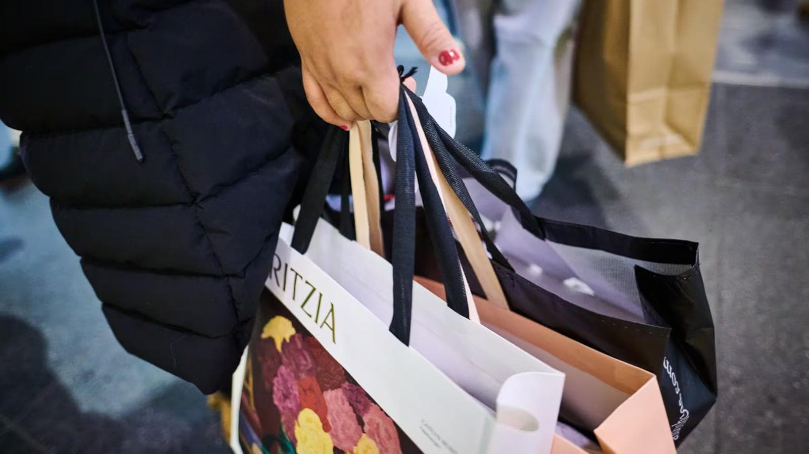 Ontario to give retailers the option of opening on Family Day and Victoria Day