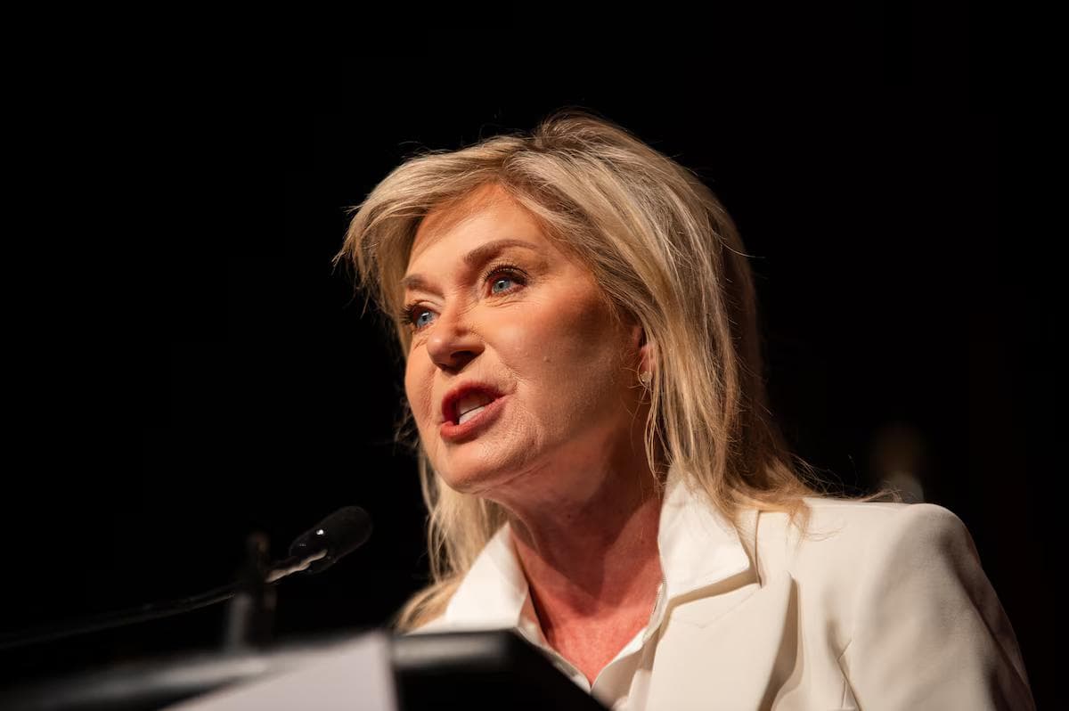Ford says he disagrees with his party's opposition research on Crombie's vacation