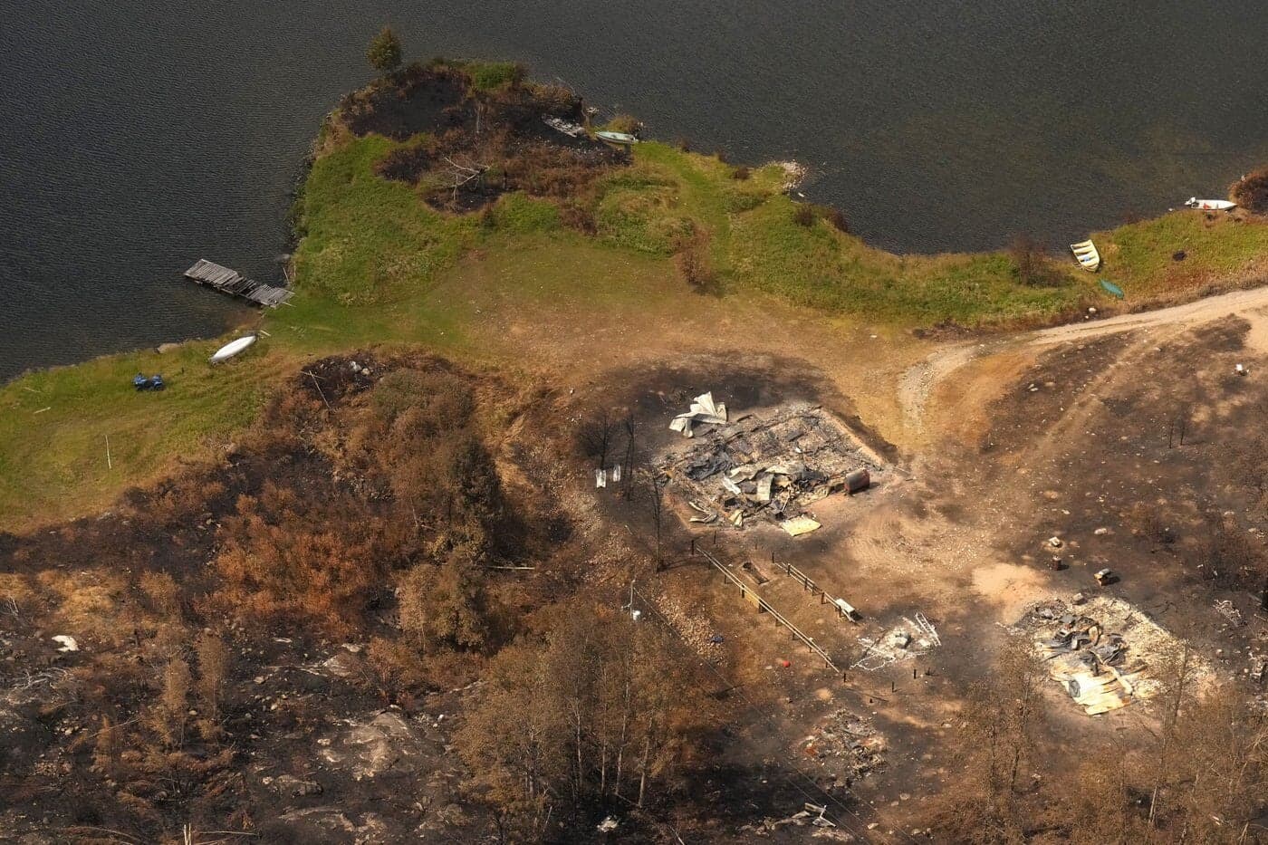 Ontario fire crews making good progress despite large area burned, minister says