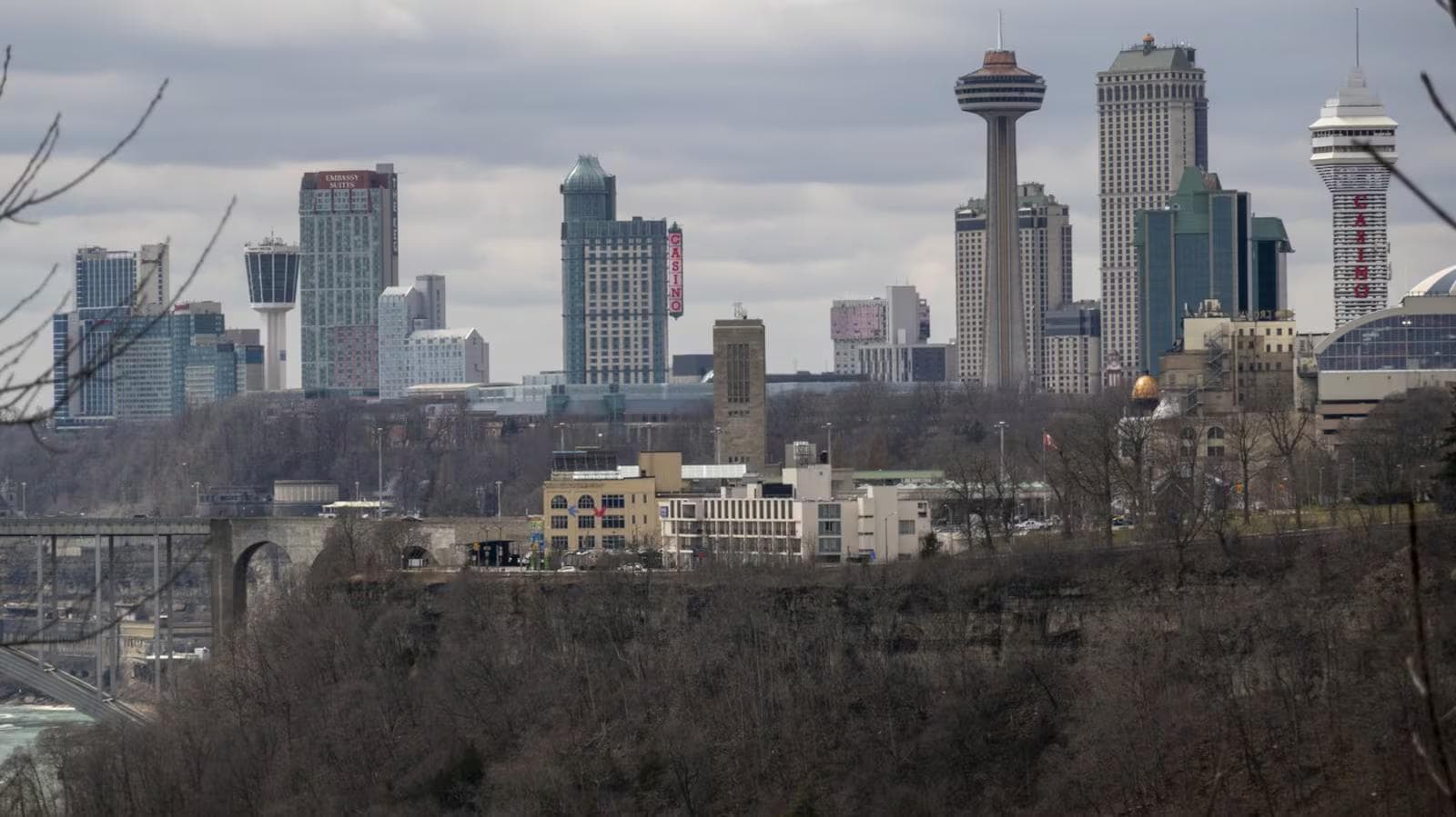 Ontario moves to make room for more casinos in Niagara Region